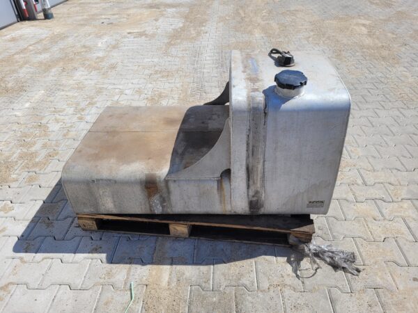 Volvo Fserie tank