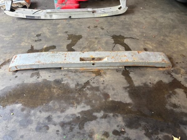Stalen bumper Volvo F12