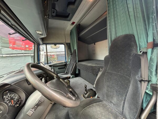 DAF FT95 480 manual  retarder  | 2001  low km only 213000km - Afbeelding 17
