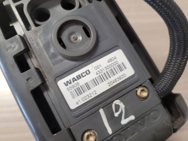 Volvo   Gear level   schakelkast automaat - Afbeelding 2