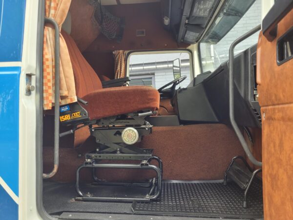 Volvo F12 Globetrotter 4X2  1982  165000km original - Afbeelding 6