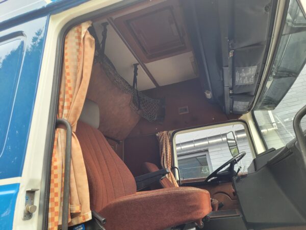 Volvo F12 Globetrotter 4X2  1982  165000km original - Afbeelding 4