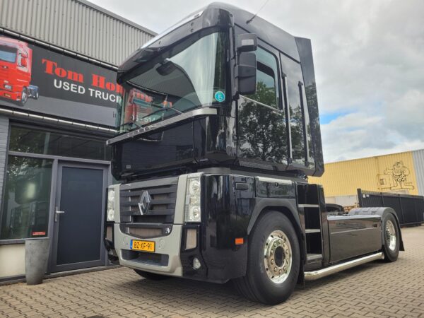 Renault Magnum 4X2  440  euro 5   low km    244951km   2012  topcondition