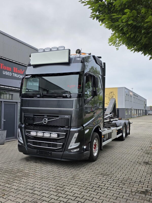 Volvo 6X2 FH500 6X2  steel/air Haakarm 26T  2021 334000km Topcondition