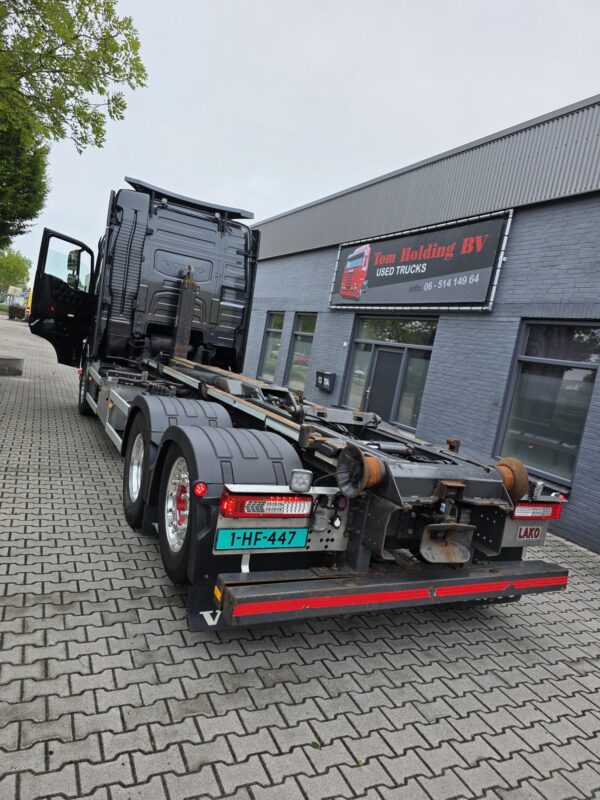 Volvo 6X2 FH500 6X2  steel/air Haakarm 26T  2021 334000km Topcondition - Afbeelding 8