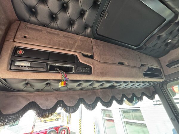 Scania S650 4X2 Full air  6x ballons  hydraulik  retarder  full option spec  interior  2019  full serviced - Afbeelding 26