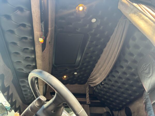 Scania S650 4X2 Full air  6x ballons  hydraulik  retarder  full option spec  interior  2019  full serviced - Afbeelding 19