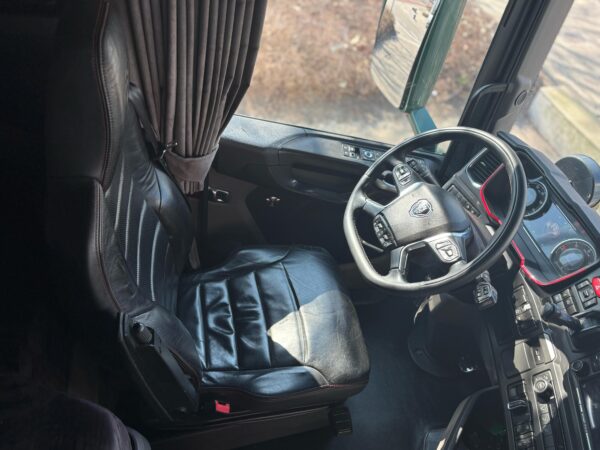 Scania S650 4X2 Full air  6x ballons  hydraulik  retarder  full option spec  interior  2019  full serviced - Afbeelding 14