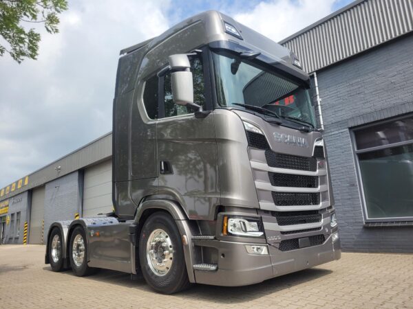 New Scania S660 Twinsteer V8 Full air