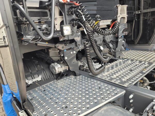 Scania S590 4X2 Full air 6x ballons retarder PTO ACC  full options V8packet  New Nieuw Neu - Afbeelding 3