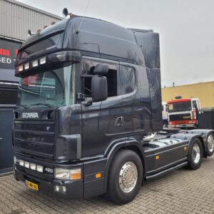 Scania 144 460 V8 6X2 XL cab  new condition   year 2000